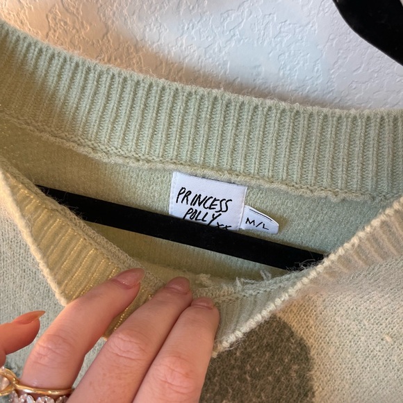 Green Abstract Pattern Sweater - Picture 2 of 5